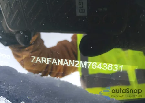 2021 Alfa Romeo Giulia Awd z USA, uszkodzony, nr VIN ZARFANAN2M7643631